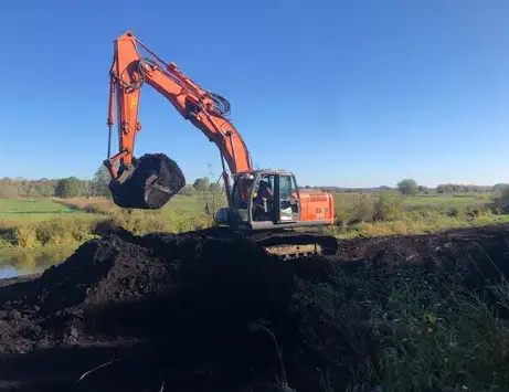 location matériel tp avec chauffeur Combourg-5