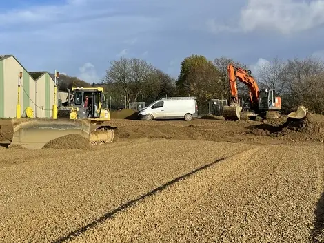 travaux publics Sens-de-Bretagne-1